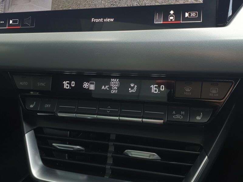 More views of Audi e-tron GT quattro