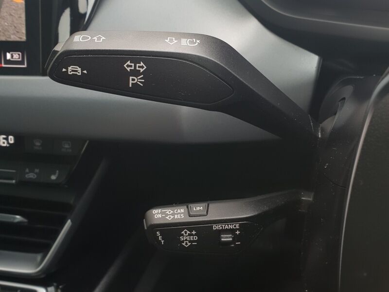 More views of Audi e-tron GT quattro