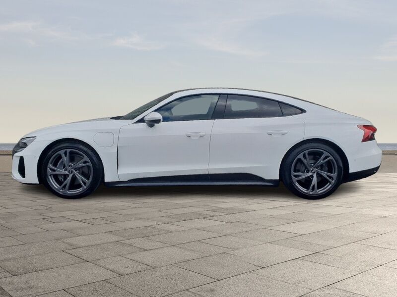 More views of Audi e-tron GT quattro