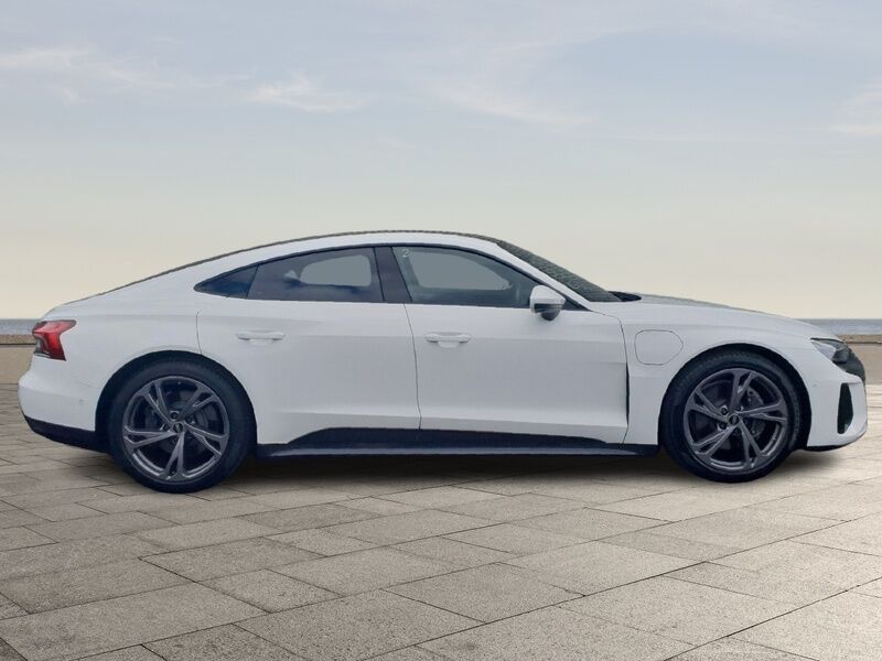 More views of Audi e-tron GT quattro