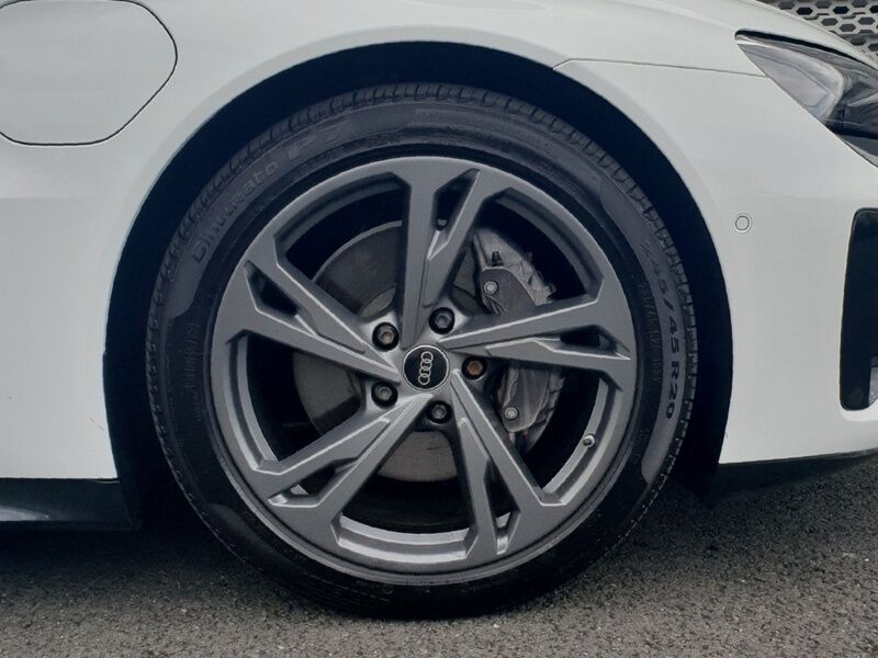 More views of Audi e-tron GT quattro