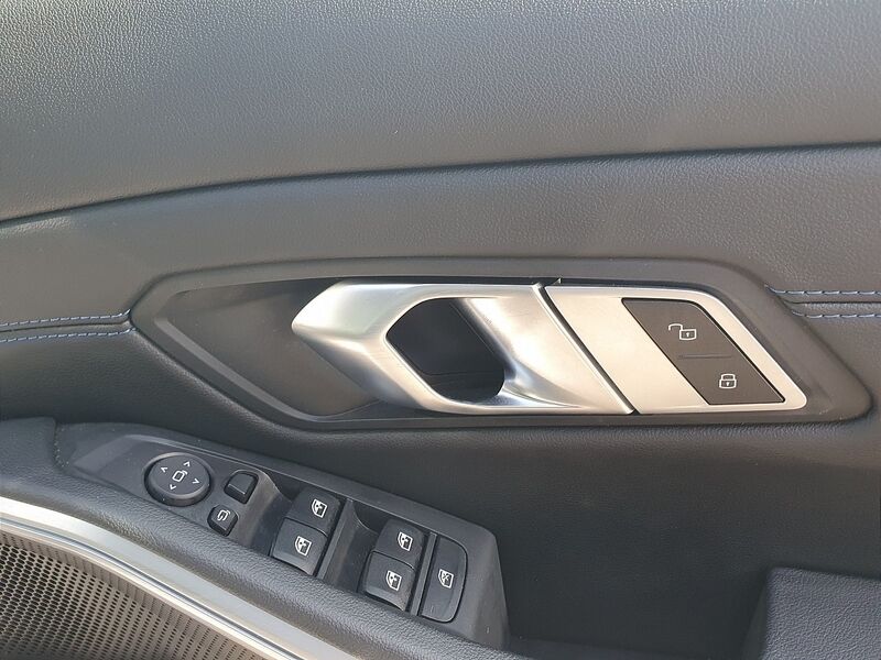 More views of BMW 3 Series