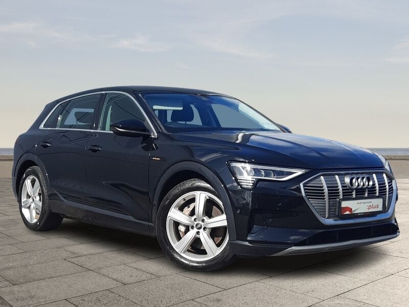 More views of Audi E-Tron