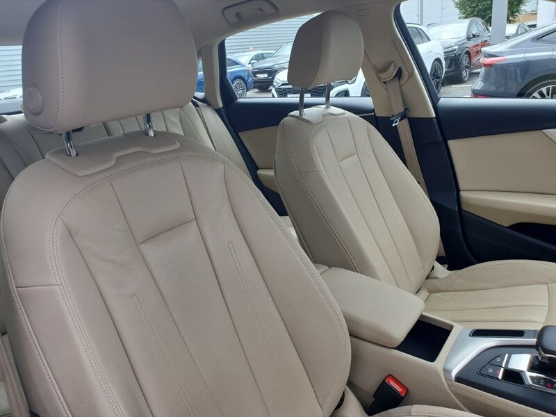 More views of Audi A4