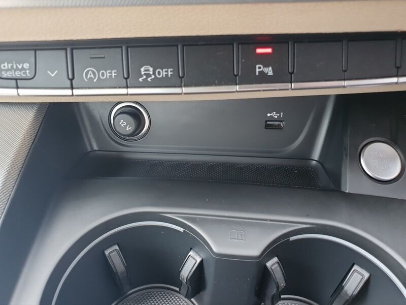 More views of Audi A4