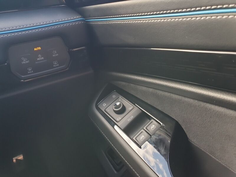 More views of Volkswagen ID.7