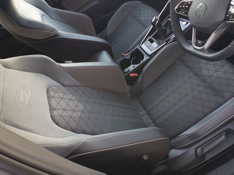 More views of Volkswagen Golf