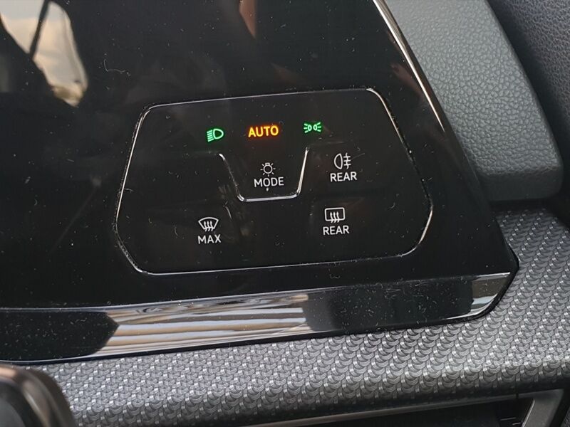 More views of Volkswagen Golf