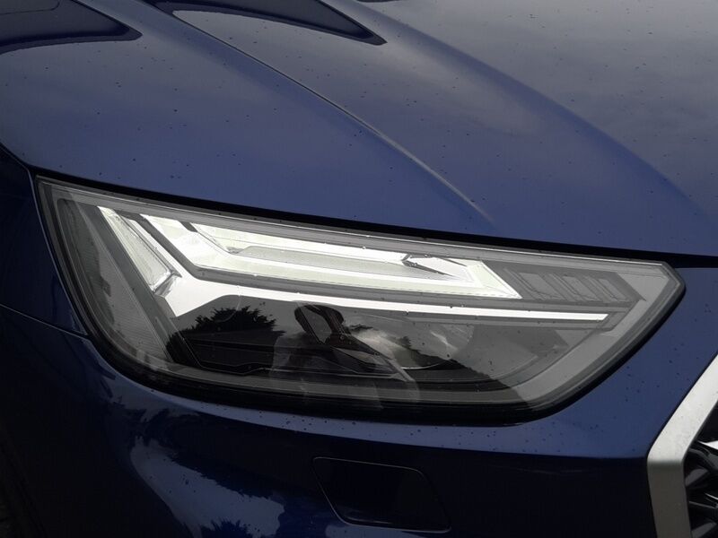More views of Audi Q5