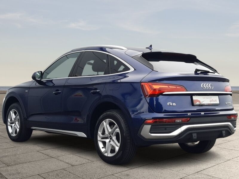 More views of Audi Q5