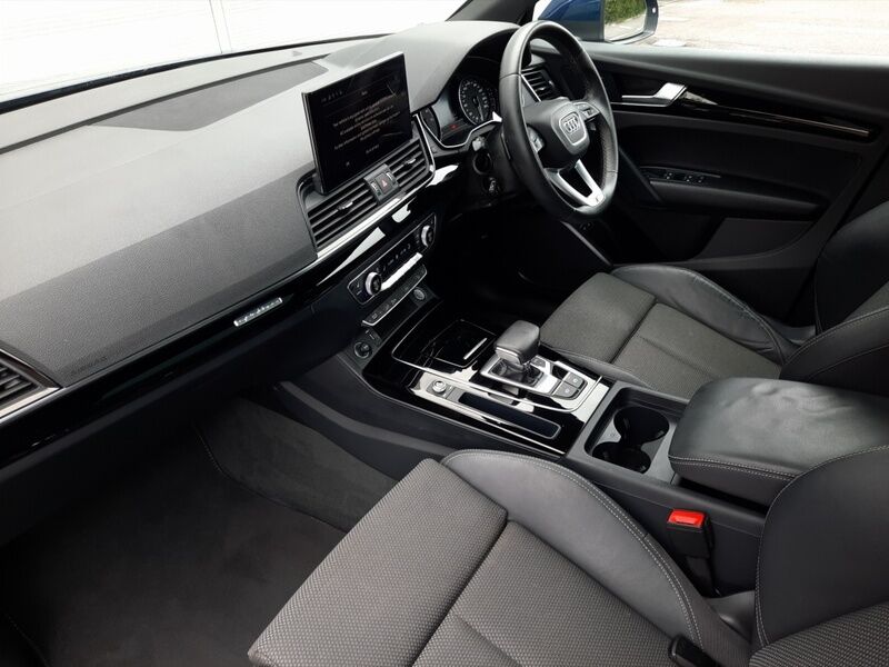 More views of Audi Q5