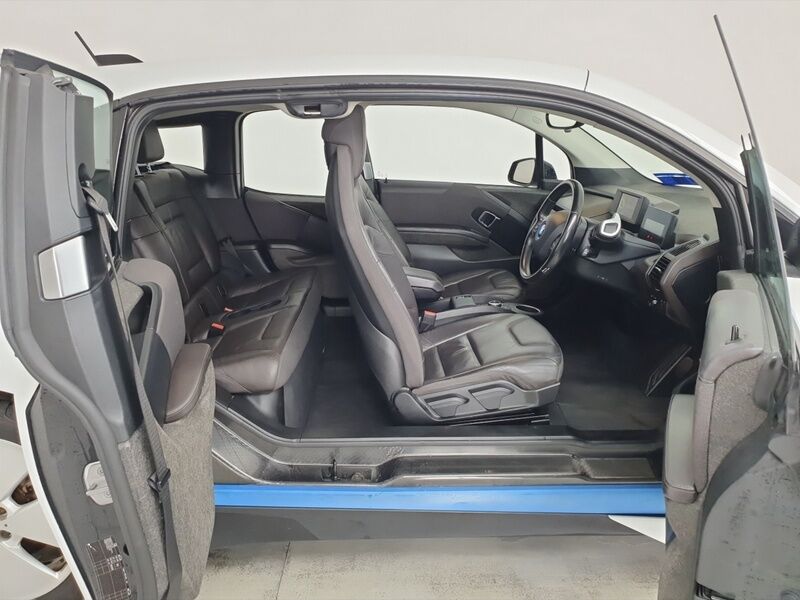 More views of BMW i3