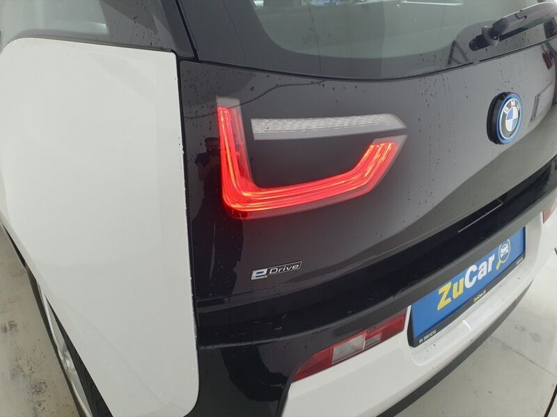 More views of BMW i3