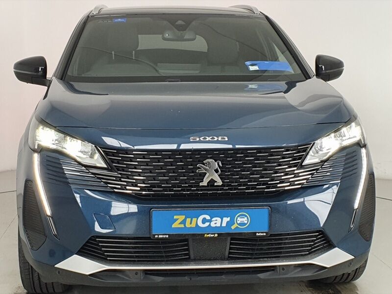 More views of Peugeot 5008