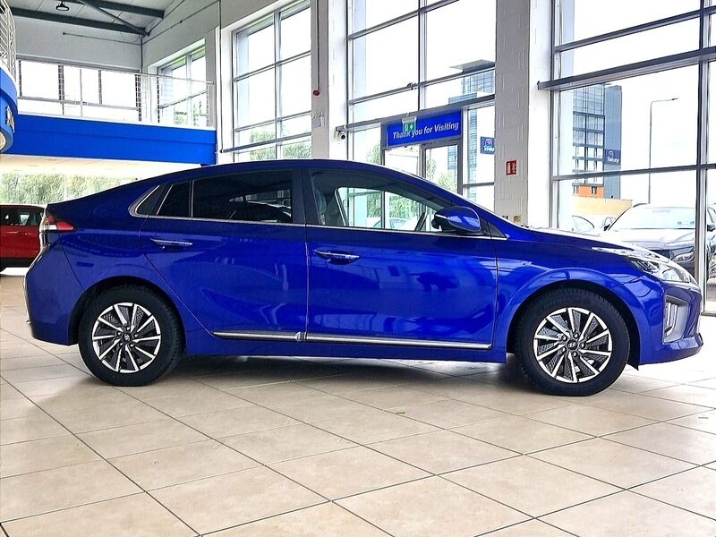 More views of Hyundai Ioniq