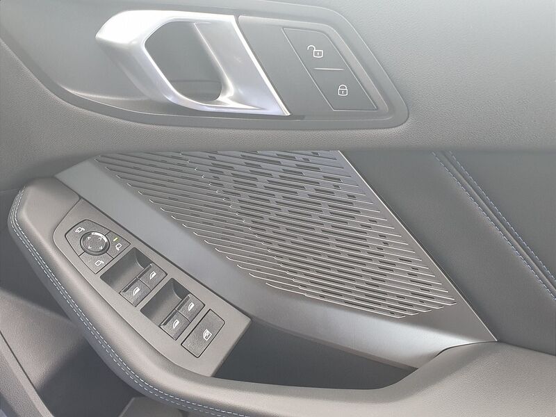 More views of BMW 1 Series