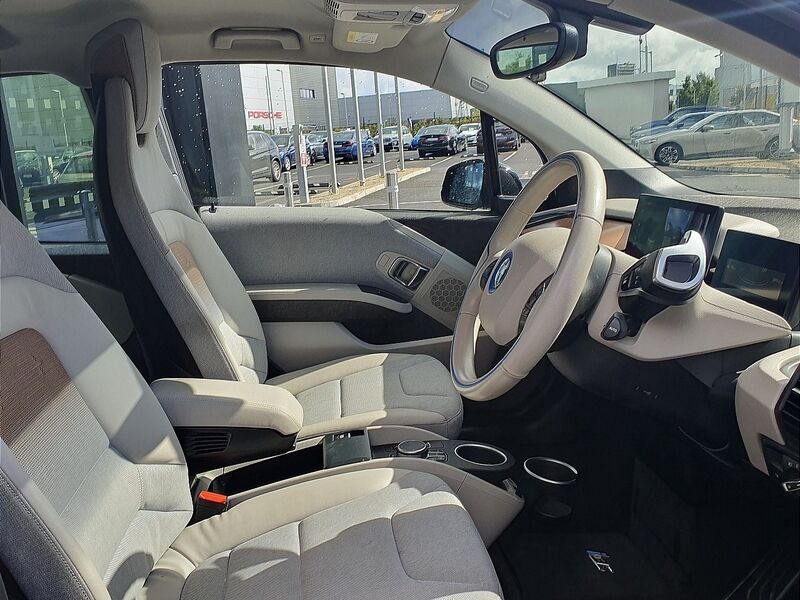 More views of BMW i3