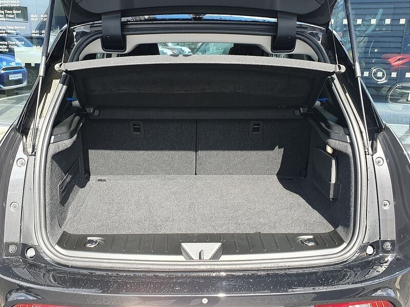 More views of BMW i3