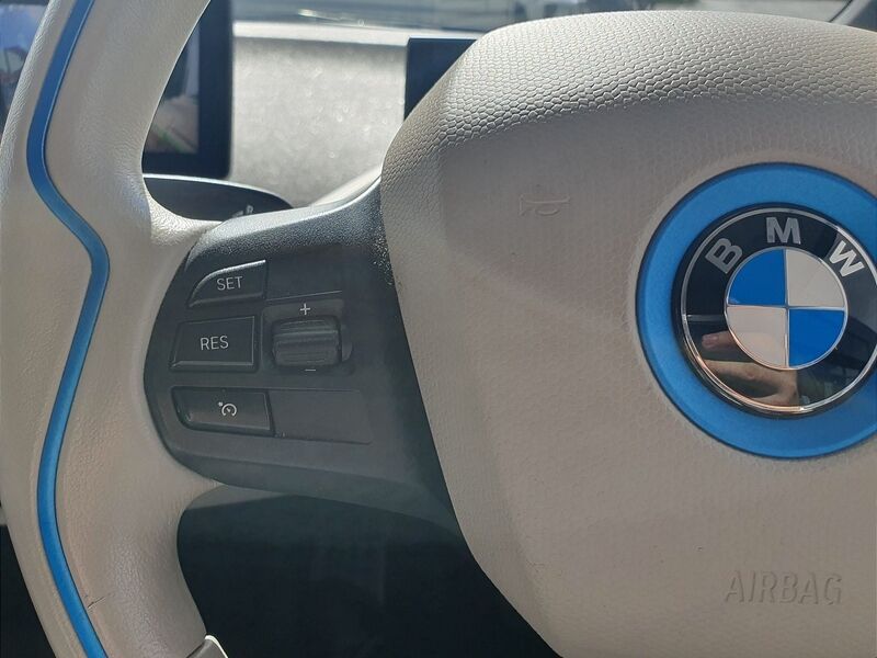 More views of BMW i3