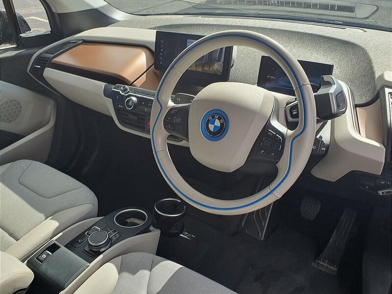 More views of BMW i3