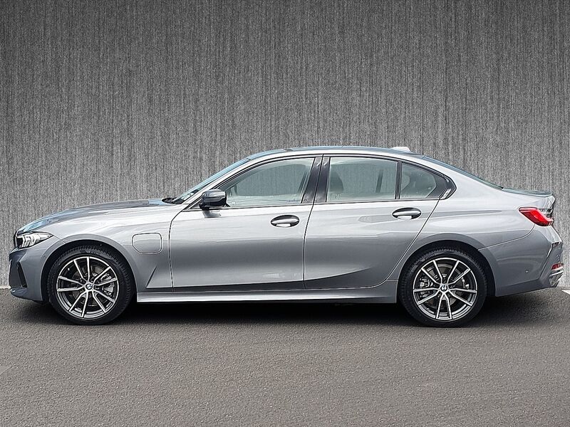 More views of BMW 3 Series