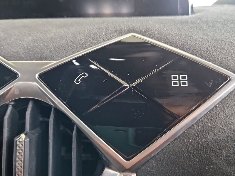 More views of DS Automobiles DS 3