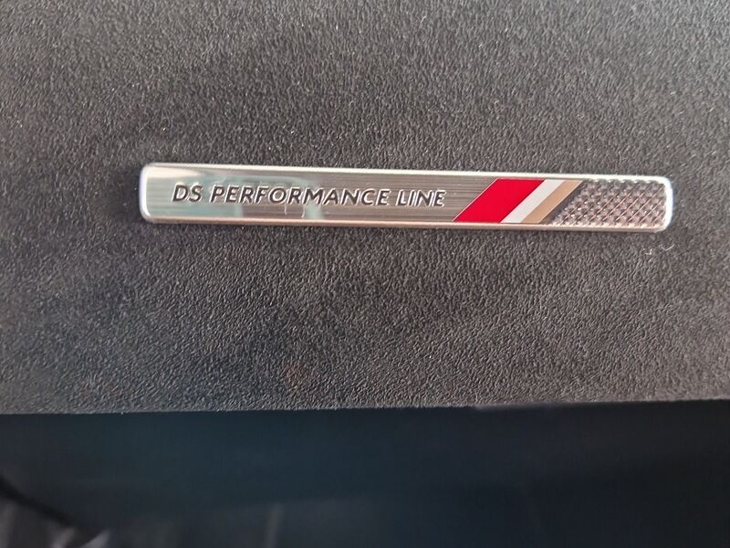 More views of DS Automobiles DS 3