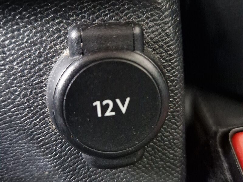 More views of DS Automobiles DS 3