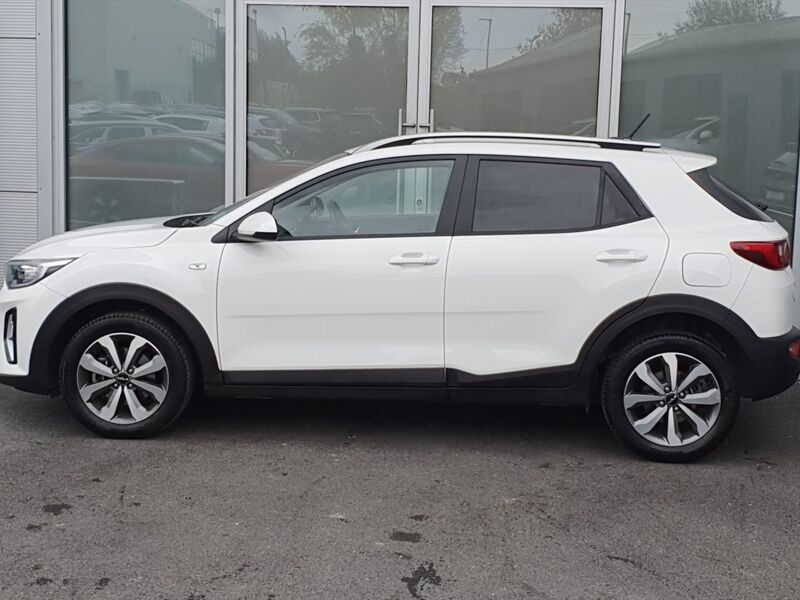 More views of Kia Stonic