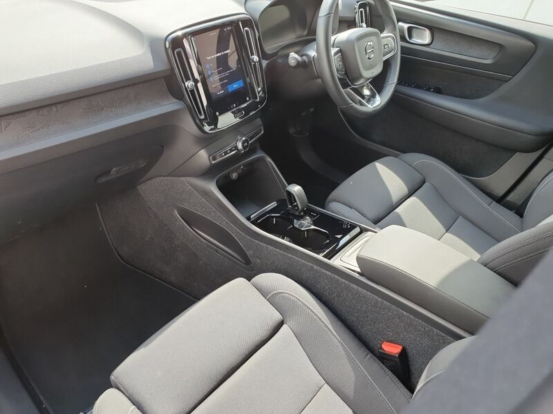 More views of Volvo XC40