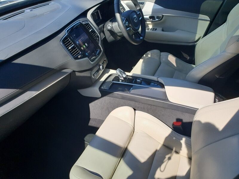 More views of Volvo XC90