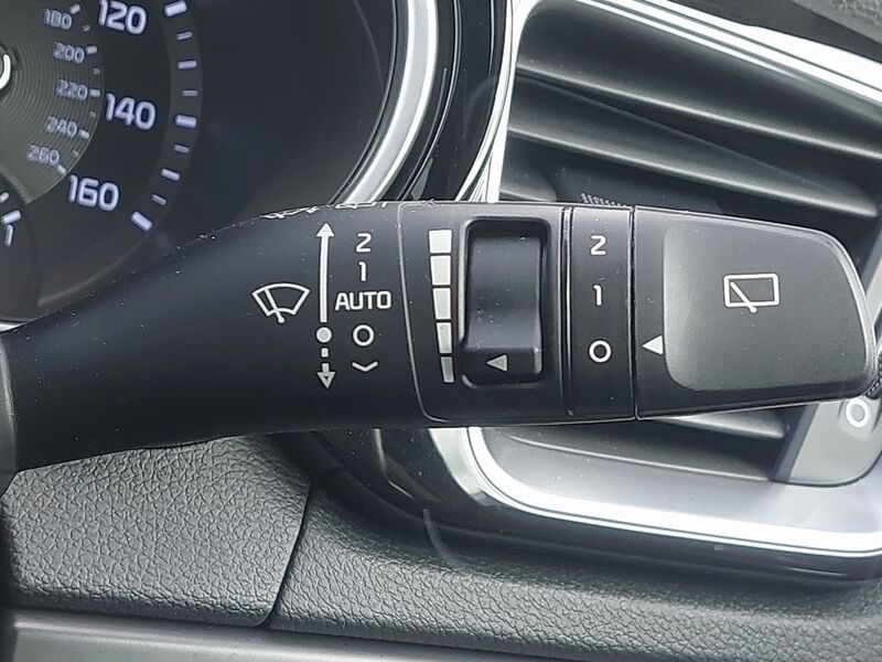 More views of Kia XCeed