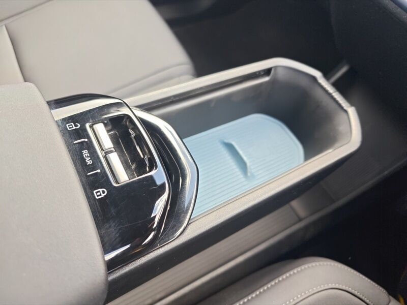 More views of Volvo EX30
