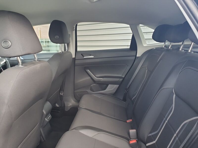 More views of Volkswagen Taigo