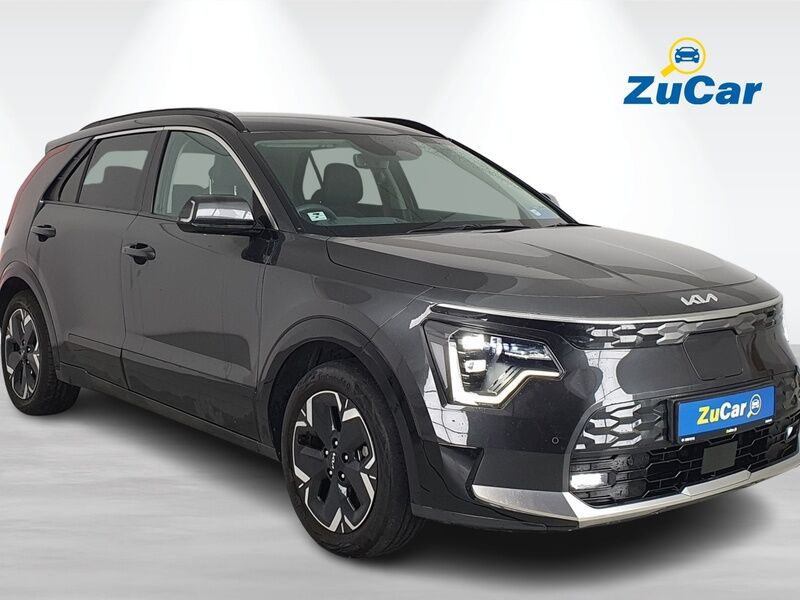 More views of Kia Niro