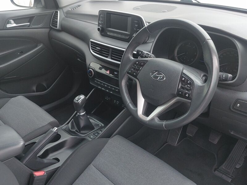 More views of Hyundai Tucson