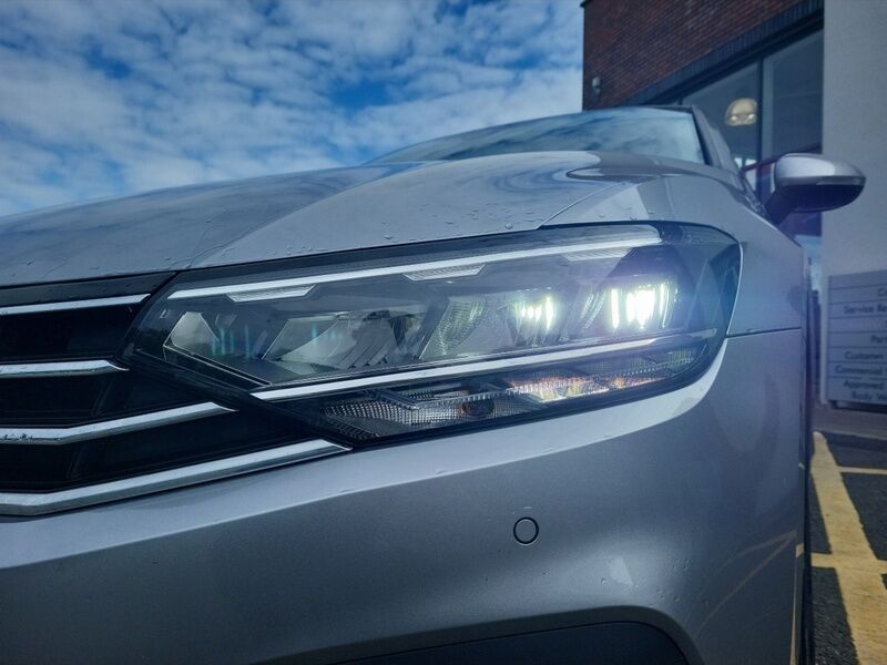 More views of Volkswagen Passat