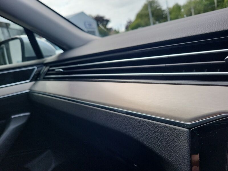 More views of Volkswagen Passat