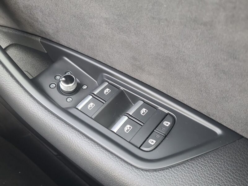 More views of Audi A5