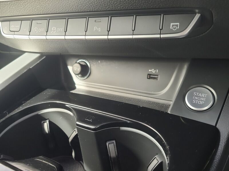 More views of Audi A5