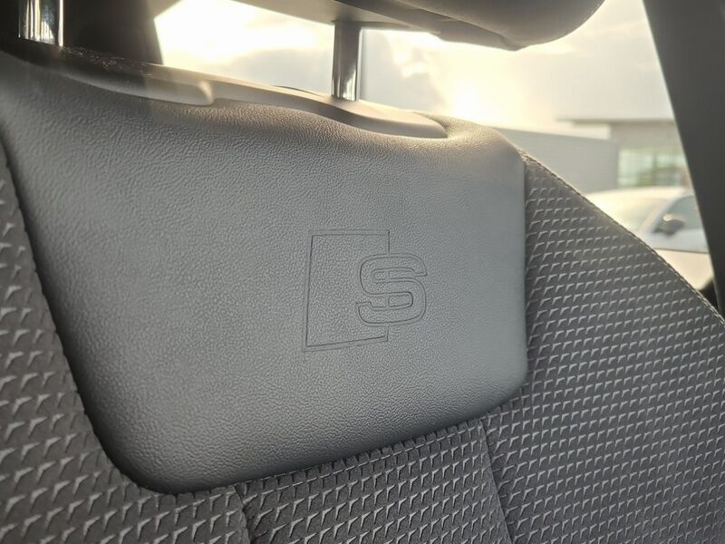 More views of Audi A5