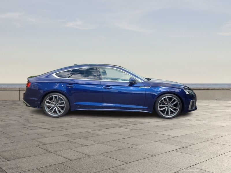 More views of Audi A5