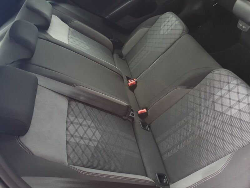 More views of Volkswagen Polo