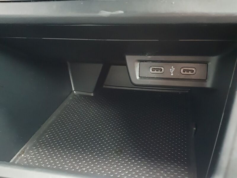 More views of Volkswagen Polo