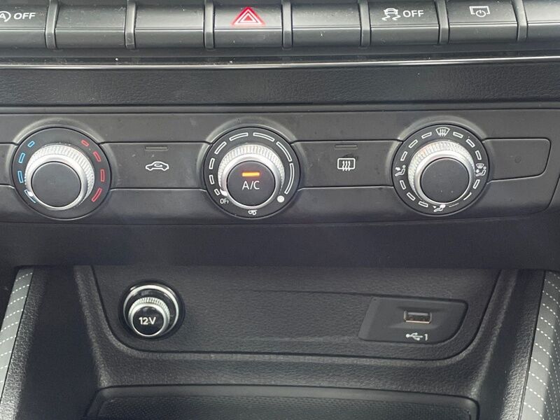More views of Audi Q2
