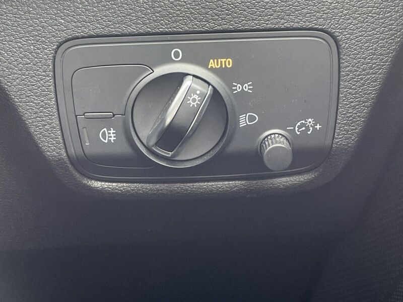 More views of Audi Q2