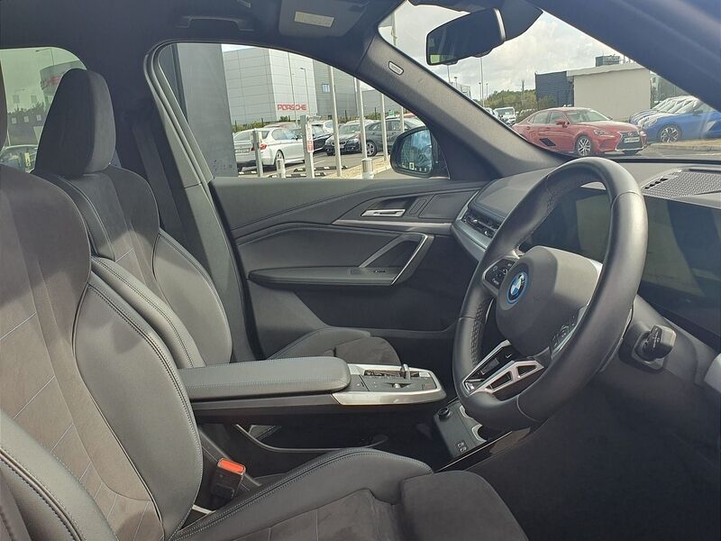 More views of BMW X1