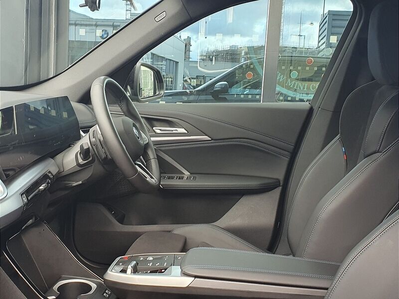 More views of BMW X1