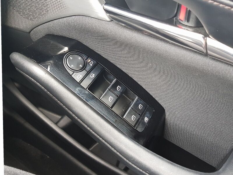 More views of Mazda 3