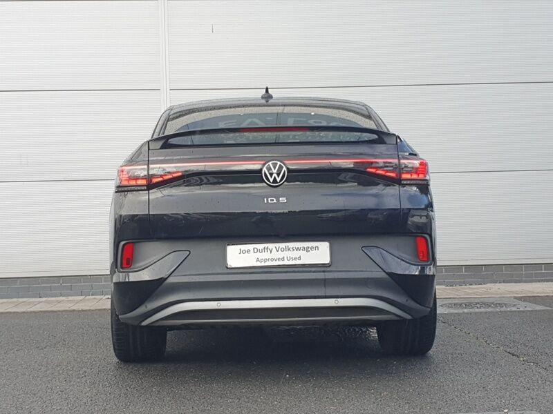 More views of Volkswagen ID.5